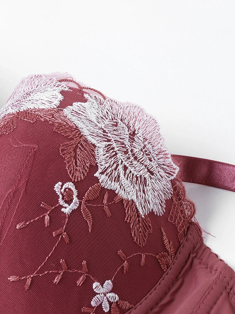 Women Flower Embroidery Breathable Underwire Bra