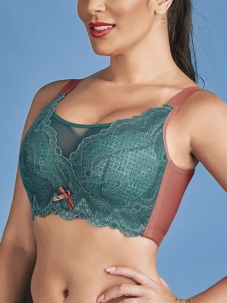 Lace Patchwork Lightly Lined Wireless Bra