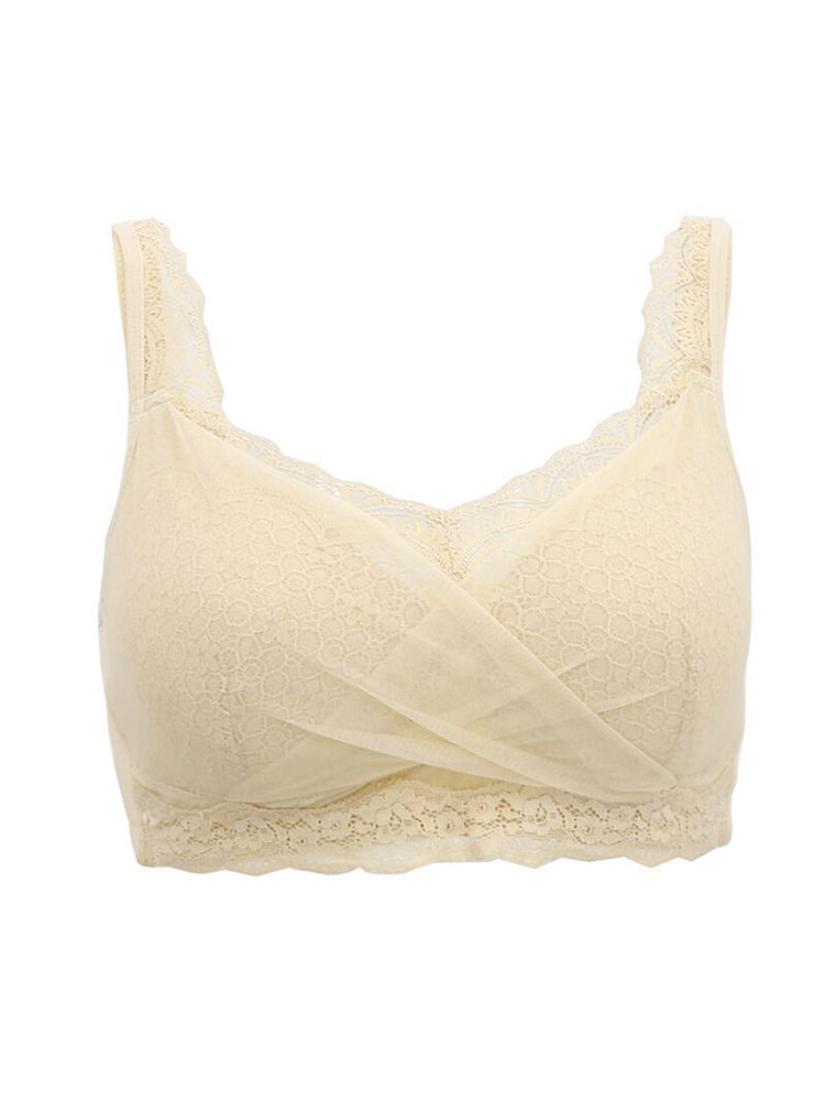Comfort Lace Wireless Full Figure Bandeau Bra