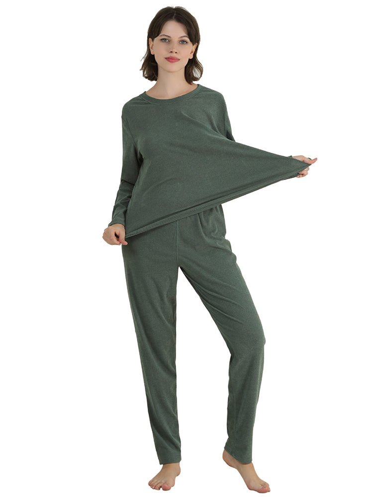 Women Solid Fleece Lined Long Sleeve Plus Size Pajama Sets