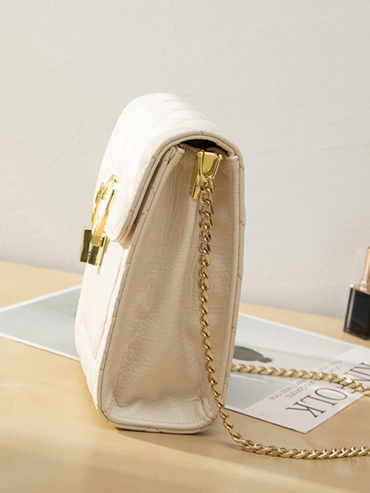 Mini Diamond Pattern Clutch Wallet Heart-shaped Crossbody Bag with Adjustable Strap
