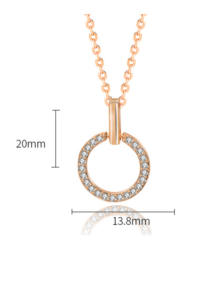 Ring-Shaped Pendant Necklace